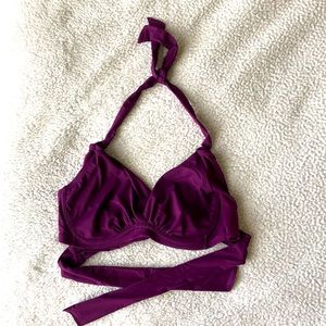 Athleta 32D /32DD magenta wired bikini top